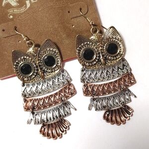 Vintage Retro Big Eyes Owl Necklace Dangle Articulated Bohemian Earrings